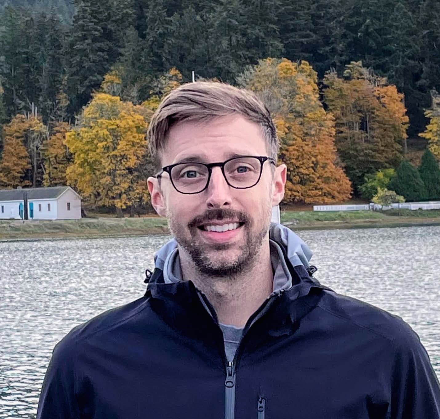 Portrait photo of Riley Williams